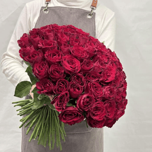 Букет из 101 красной розы с лентой