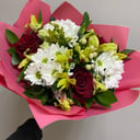 Букет «Комплимент» из роз и хризантем