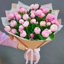 Букет пионовидных кустовых роз