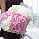 Букет из 5 гортензий