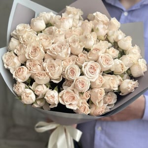 Букет «15 Чайных Кустовых Роз»