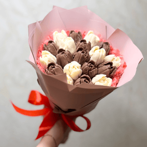 Букет с шоколадными тюльпанами