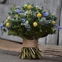 Букет с мускари из экзотических цветов