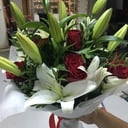 Букет «Дуэт» из роз и лилий