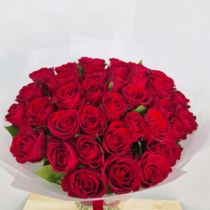 Букет из 35 красных роз Кения