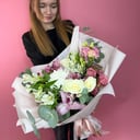 Авторский букет с орхидеями