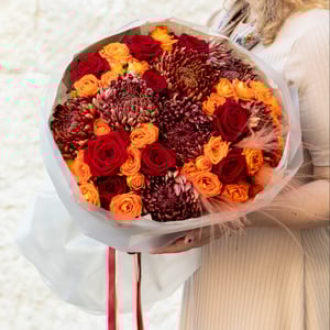 Букет «В Стиле Блюз» из роз и хризантем