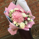 Букет «Наталья» из эустом и пионов