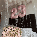 Букет цветов из роз и воздушные шары