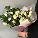 Букет «Облачко» из тюльпанов и эустом