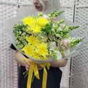 Букет «Осенний поцелуй М» из эустом и хризантем