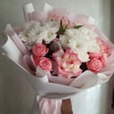 Букет «Незабываемый миг» из роз и хризантем