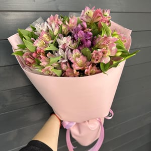 Букет альстромерий микс