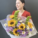 Букет «Летний» из ромашек и подсолнухов