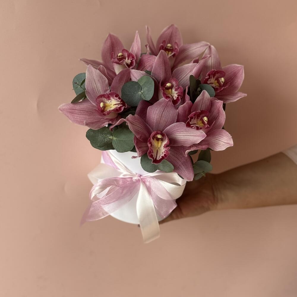 Букет «Коробочка с орхидеями»