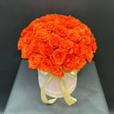 Шляпная коробка с цветами «Оранжевые розы в коробке»