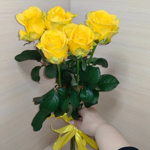 Букет «Желтые розы 5 штук»