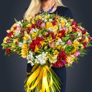 Букет из 101 альстромерии