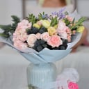 Букет «Гортензия с чертополохом»