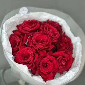 Букет из красных роз wow