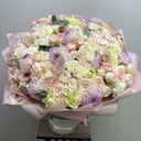 Букет с орхидеей и розами