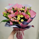 Букет «Прелесть» из роз и эустом