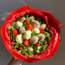 Букет с клубникой в шоколаде и мятой