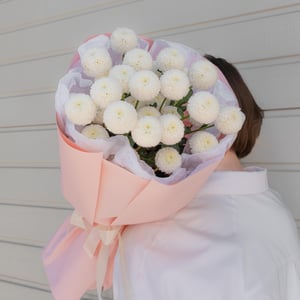 Букет белых хризантем Mont Blanc S