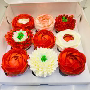 Капкейки "Коралловое настроение" 9 штук