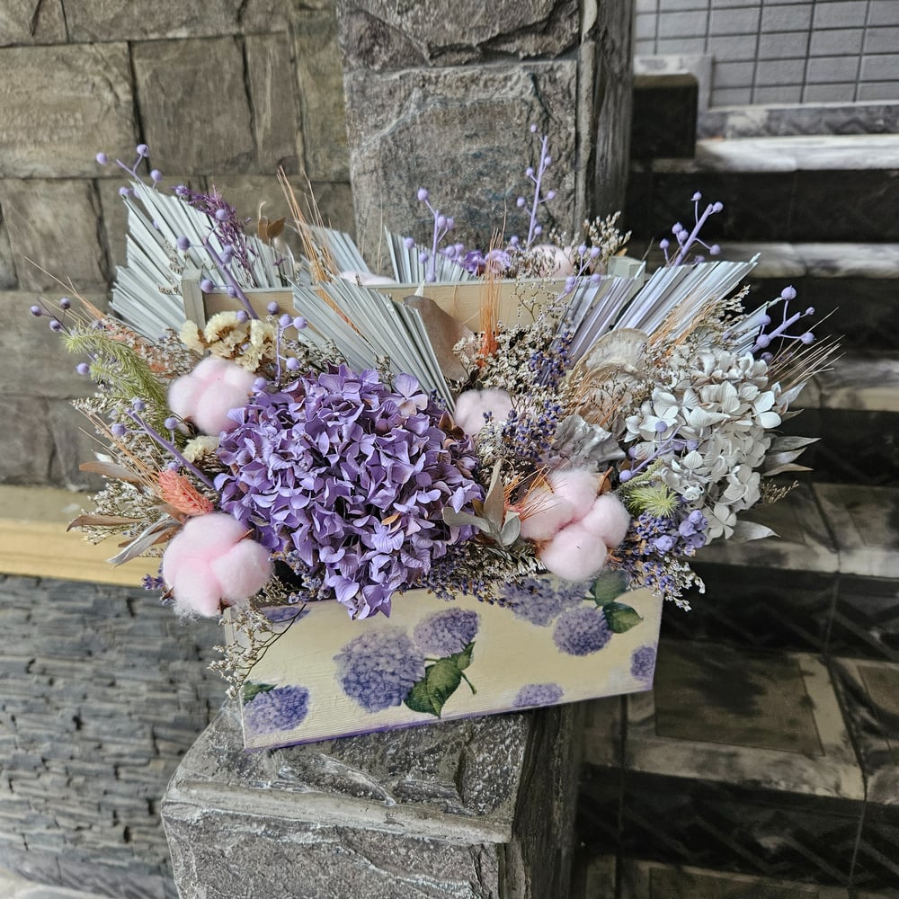 Микс сухоцветов в ящике