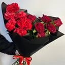 Авторский букет 166 - траурный с гвоздик