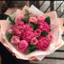 Букет из роз и пионов Кармелита