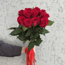 Букет 11 красных роз в ленте