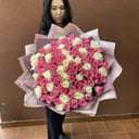 Букет из 101 розы микс бело-розовой