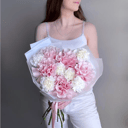 Букет французских роз и диантусы