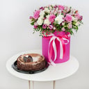 Композиция «Кокетка» с тортом из роз и эустом