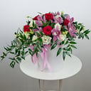 Великолепная из роз common.and орхидей