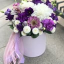 Композиция «Фиолетовое облако» из эустом и хризантем