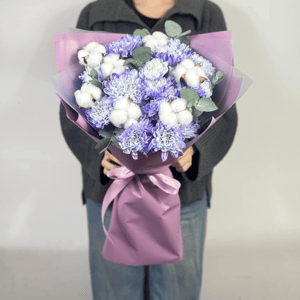 Букет «Лунная симфония» из хризантем