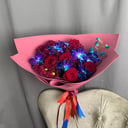 Букет «Орхидея и красные розы»