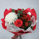 Сборный букет из роз и альстромерий