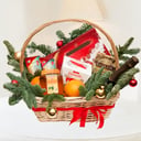 Корзина с цветами «Christmas in a basket»