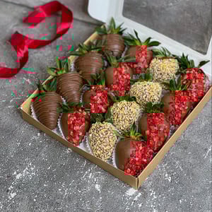 Клубника в шоколаде 16 шт.