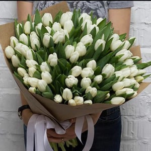 Букет «Белый тюльпан»