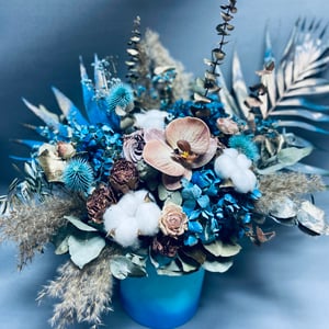 Композиция из сухоцветов Blue bird
