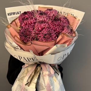 Большой букет хризантем - винные бигуди