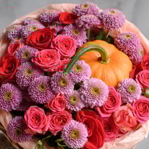 Букет яркая осень к 1 сентября! из роз