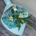 Букет «Комплимент из лилии "Бирюза"»