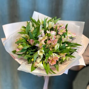 Букет «Альстромерия микс 15 шт»