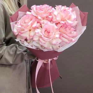 Букет из ажурных роз"Зефирные облака"